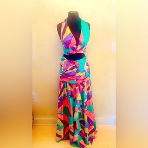 Tropical print maxi skirt set . Brand new /100% polyester.Size M … true to size